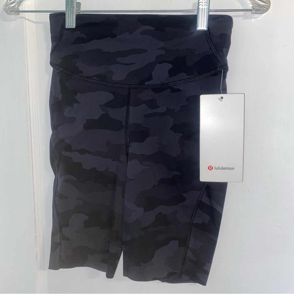 NWT Lululemon Base Pace HR Short 8”